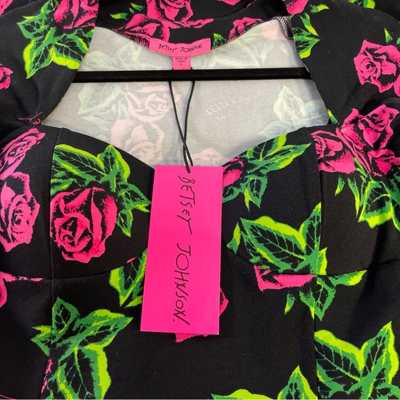 NWT | Betsey Johnson Sweetheart Dress - Picture 6 of 10